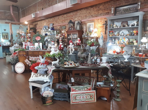 Olde Czech Corner Antiques - West, Texas 76691