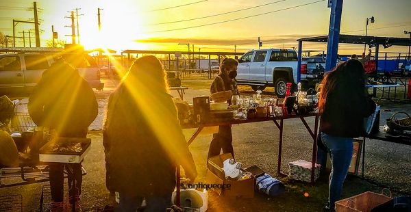 The Mission Open Air Market - San-Antonio, Texas 78221