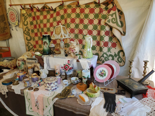 Brimfield Auction Acres - Brimfield, Massachusetts 01010