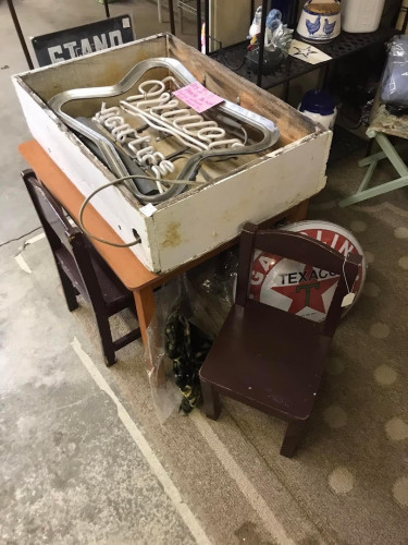 TN River Flea Market - Parsons, Tennessee 38363