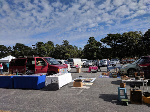 Wellfleet Flea Market - Wellfleet, Massachusetts 02667