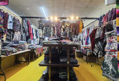 Amantoli Tex - Houston, Texas 77060
