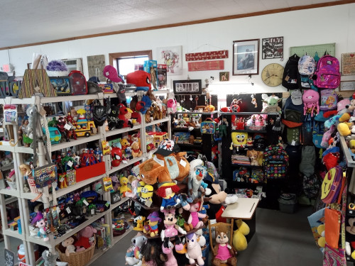 Then & Now Flea Market - Trenton, Tennessee 38382