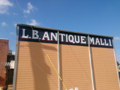 Long Beach Antique & Collectible Mall Long Beach, California Long Beach Antique & Collectible Mall Long Beach, California