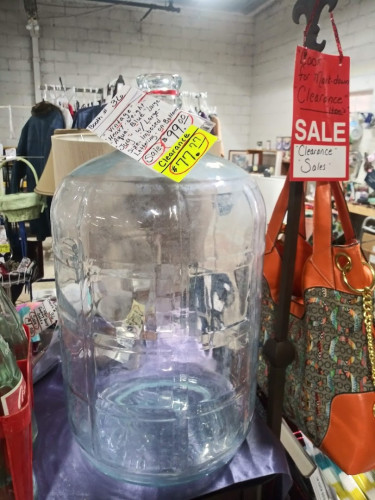 Warehouse Market - Parsons, Tennessee 38363