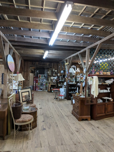 Sunset Rail Stop Flea Market LLC - Sunset, Louisiana 70584