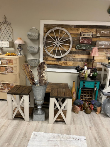 RusticLove Vintage & More - Tampa, Florida 33618