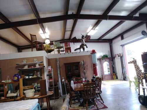 Garcia's Flea Market - Columbia, Louisiana 71418