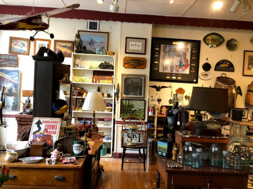 Time Machine Antiques - Hawley, Pennsylvania 18428