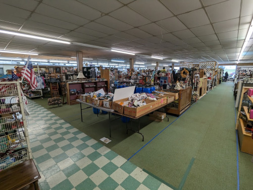 Countyline Flea Mart - Lancaster, Kentucky 40444