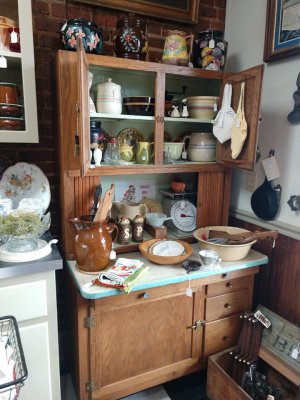 Madison Station Antiques - Huntsville, Alabama 35758