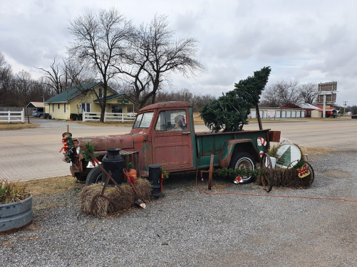 Our Vintage Treasures - Chouteau, Oklahoma 74337