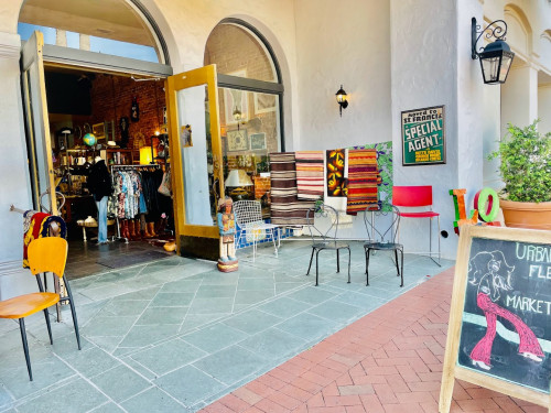 URBAN FLEA MARKET - Santa Barbara, California 93101