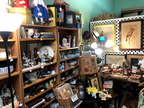 Abigail's Antiques & Collectibles - Arcadia, Florida 34266