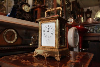 Antique Clock Gallery - Long Beach, California 90807