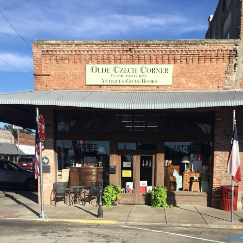 Olde Czech Corner Antiques - West, Texas 76691