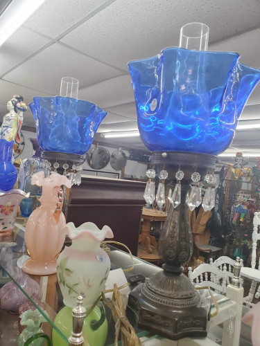 Annteekeys Antiques, Flea Mall, and Auctions - Strong, Arkansas  71765