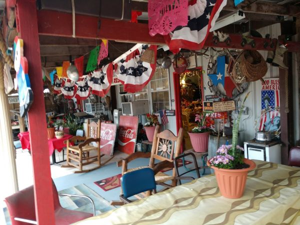Urby's South Texas Market Place767 - Devine, Texas 78016