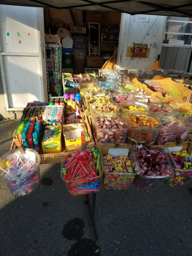 Avenel Flea Market - Avenel, New Jersey 07001