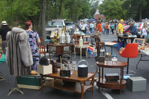 Haddonfield Lions Club Flea Market - Haddonfield, New Jersey 08033