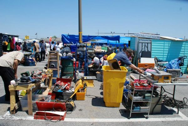 AquaDuck FleaMarket - New York, New York 11208