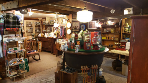 Meyer's Antiques - Amador City, California 95601