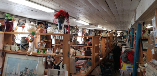 The Douglas Flea Market - Douglas, Massachusetts 01516