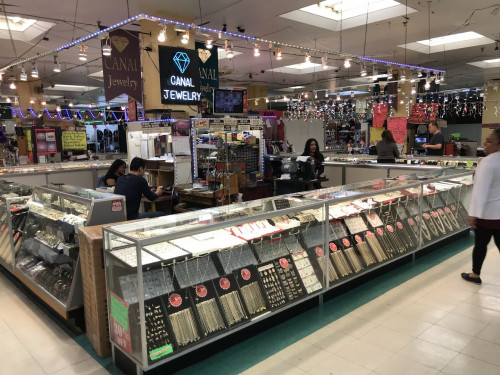 Plainfield Plaza Flea Market - Plainfield, New Jersey 07060