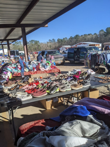Olde Security Square Flea Market - Cleveland, Texas 77328