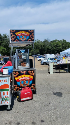 Englishtown Flea Market - Manalapan Township, New Jersey 07726