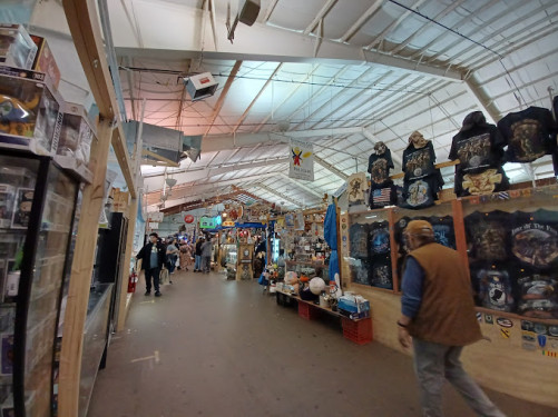 Raynham Flea Market - Raynham, Massachusetts 02767