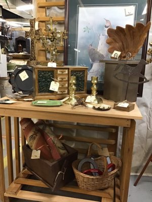 Southern Antiques and Accents - Fairhop, Alabama 36532