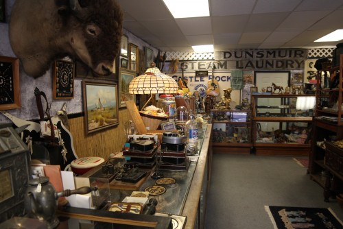 Harley Antiques - Dunsmuir, California 96025