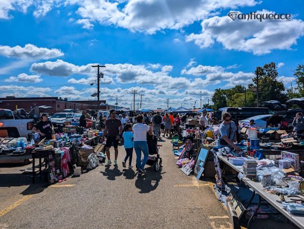 Columbus Flea Market - Columbus, New Jersey 08022