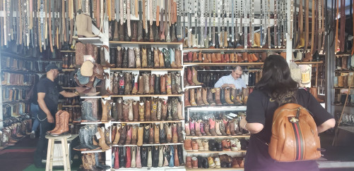 Austin Country Flea Market - Austin, Texas 78724