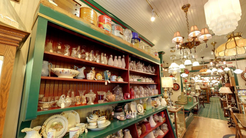 Sutter Creek Antiques - Sutter Creek, California 95685