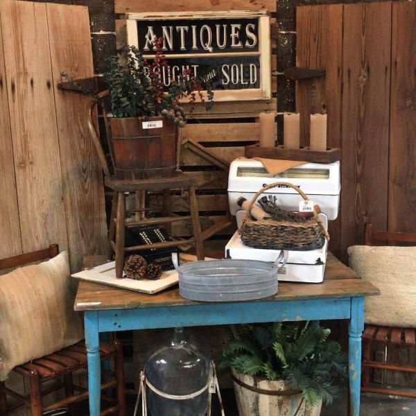 Waxahachie Architectural Salvage - Waxahachie, Texas 75165