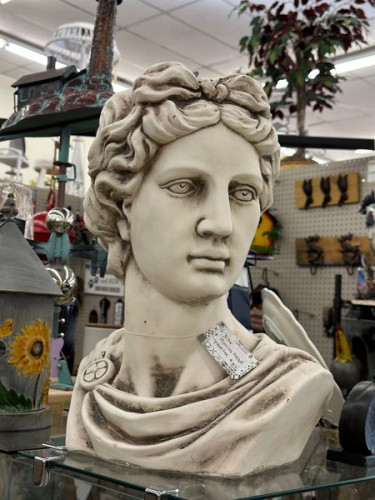 Bargain Hunters Antique and Flea Market Mall of Knoxville  - Knoxville, Tennessee 37920