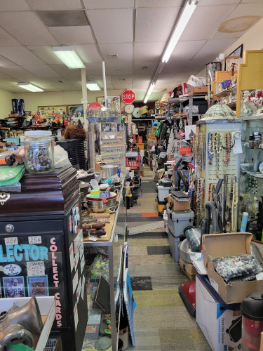 Ken's Swap N Shop - Olathe, Kansas 66062