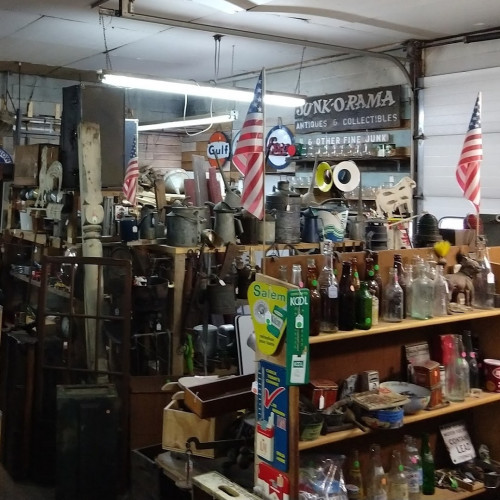 Junk O Rama Antiques & Collectables - East Brady, Pennsylvania 16028