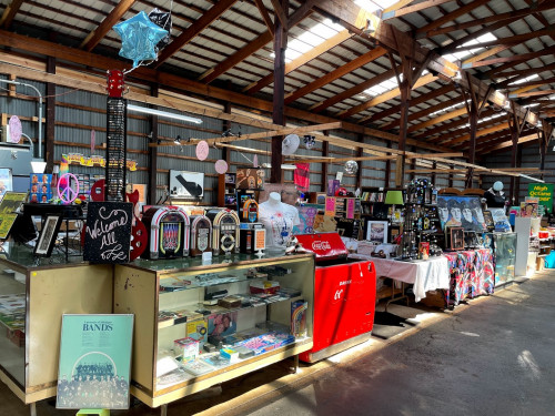 Tecumseh Trade Center & Flea Market - Tecumseh, Michigan 49286