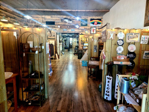 Black Crow Trading Co. - Oswego, Kansas 67356