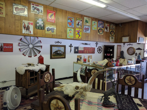 Broadway Gifts & Antiques - Plainview, Texas 79072