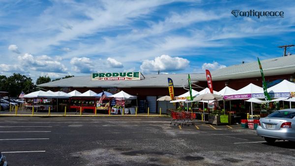 Columbus Flea Market - Columbus, New Jersey 08022