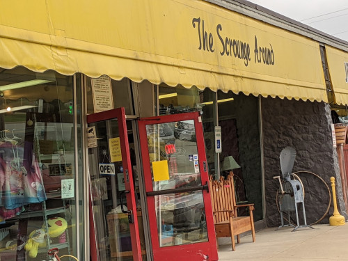 The Scrounge Around - Anderson, Indiana 46013