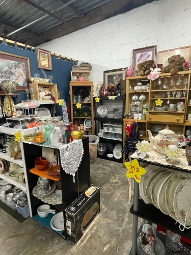 Airport Flea Market and Antiques - Hot Springs, Arkansas  71913