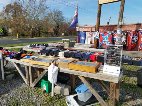 Andrick's Front Royal Fleamarket - Front Royal, Virginia 22630