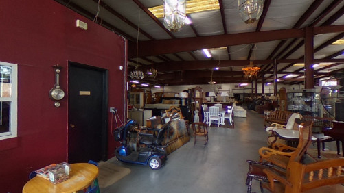 Berner's Furniture & Antiques - DeLand, Florida 32724