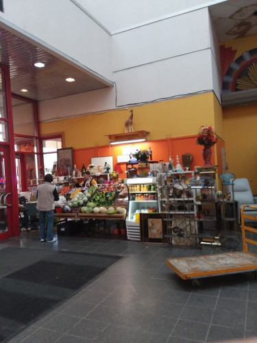 Rossi's Flea Market - North Versailles, Pennsylvania 15137