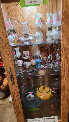 Ed's unique and antique - Tamaqua, Pennsylvania 18252